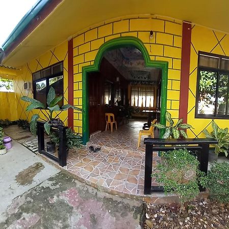 Rodel Yellow Hauz Itaytay エクステリア 写真